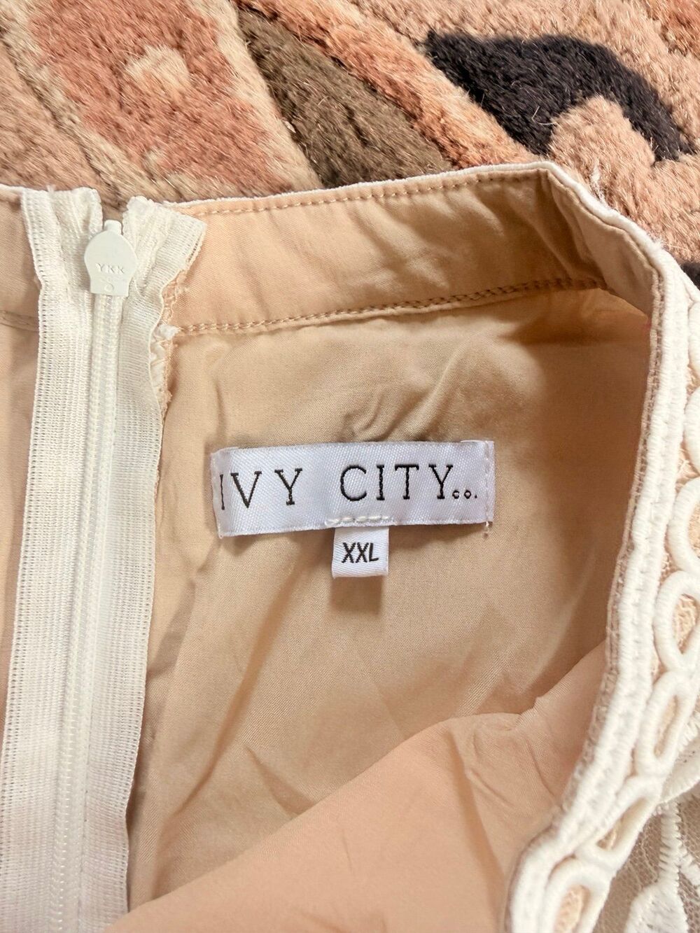 Ivy City Sicily Dress - Picture 9 of 12